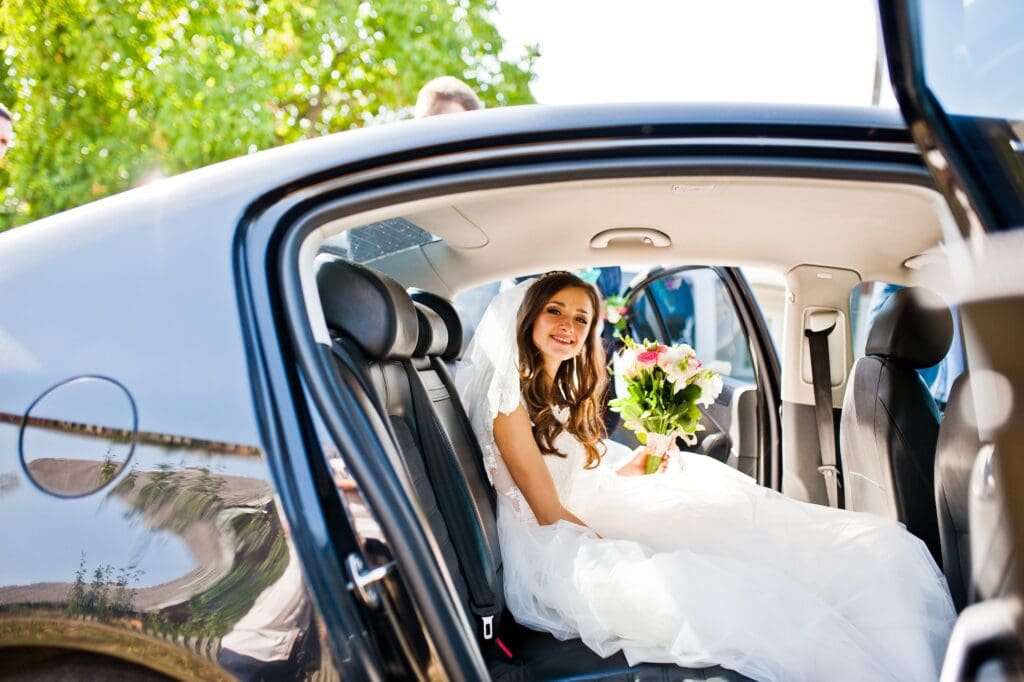 Wedding limo services by Chriscrossing